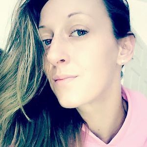 Meet your Posher, Leanne